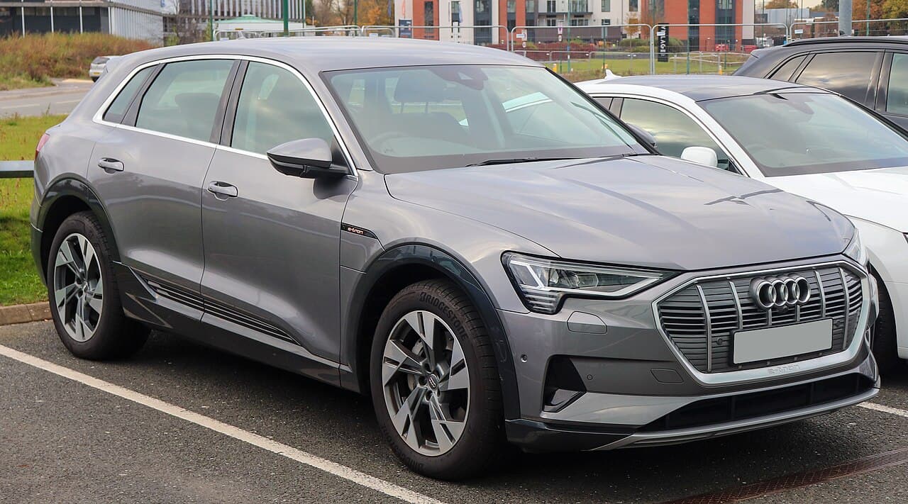 Audi e-tron model photograph