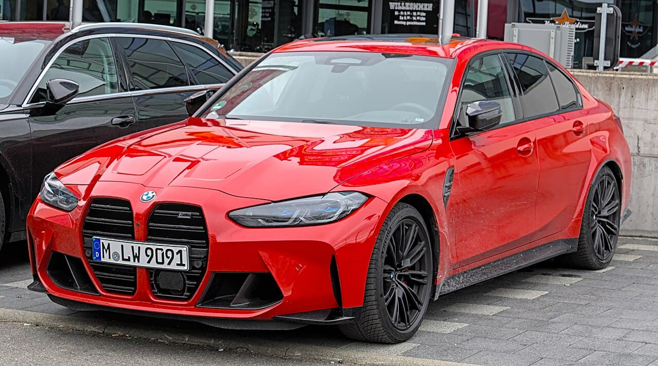 BMW M3 model photograph