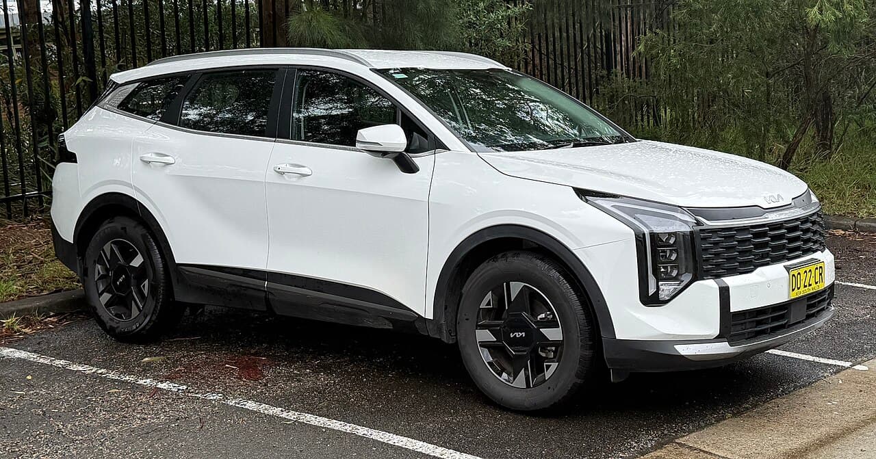 Kia Sportage model photograph