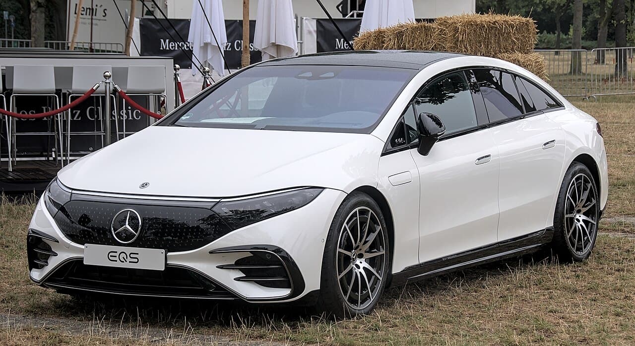 Mercedes-Benz EQS model photograph