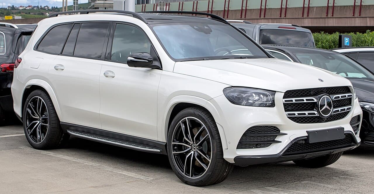 Mercedes-Benz GLS model photograph