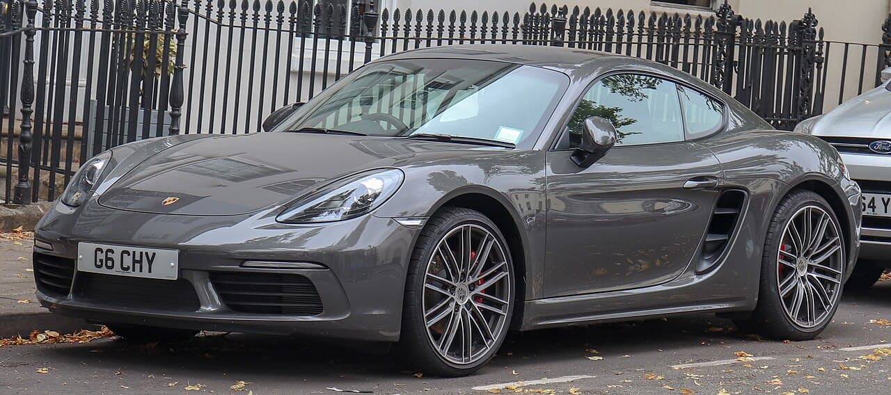 Porsche 718 Cayman model photograph