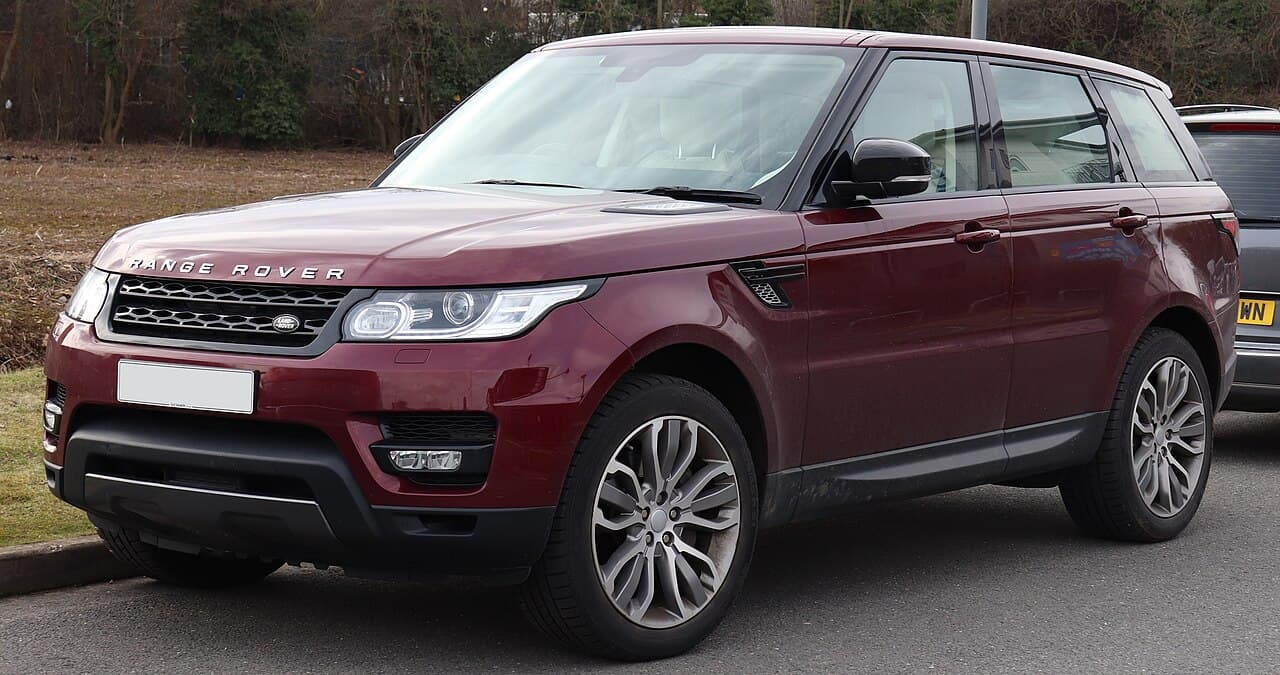 Range Rover Sport model photograph
