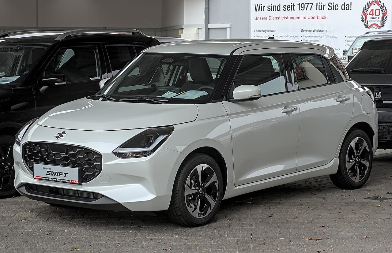 Suzuki Swift model photograph